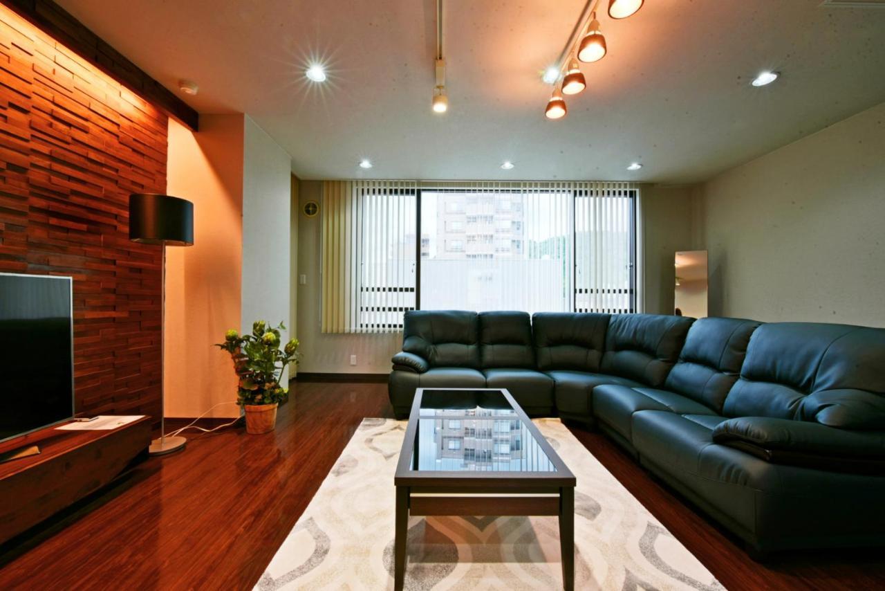 Hostel Pleasure Maruyama Саппоро Экстерьер фото